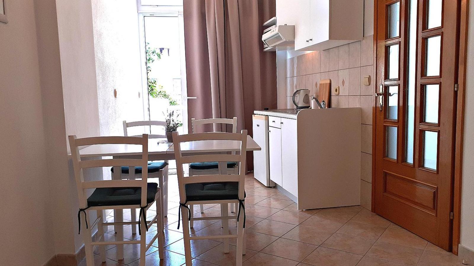 Apartments Villa Bonaca Baska Voda Room photo