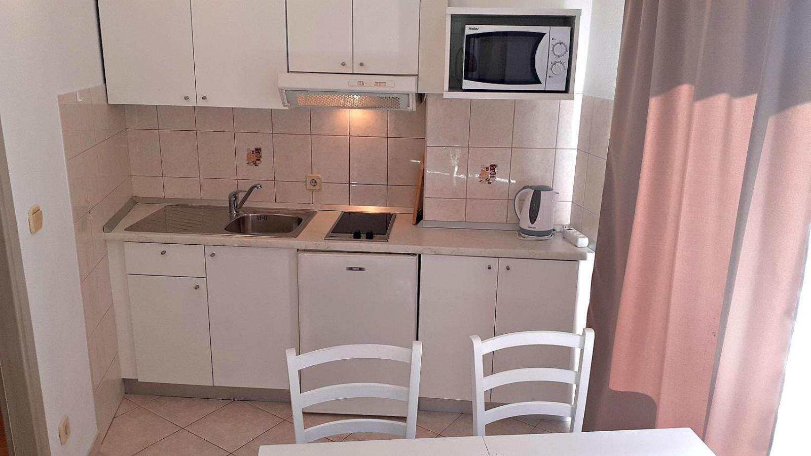Apartments Villa Bonaca Baska Voda Room photo