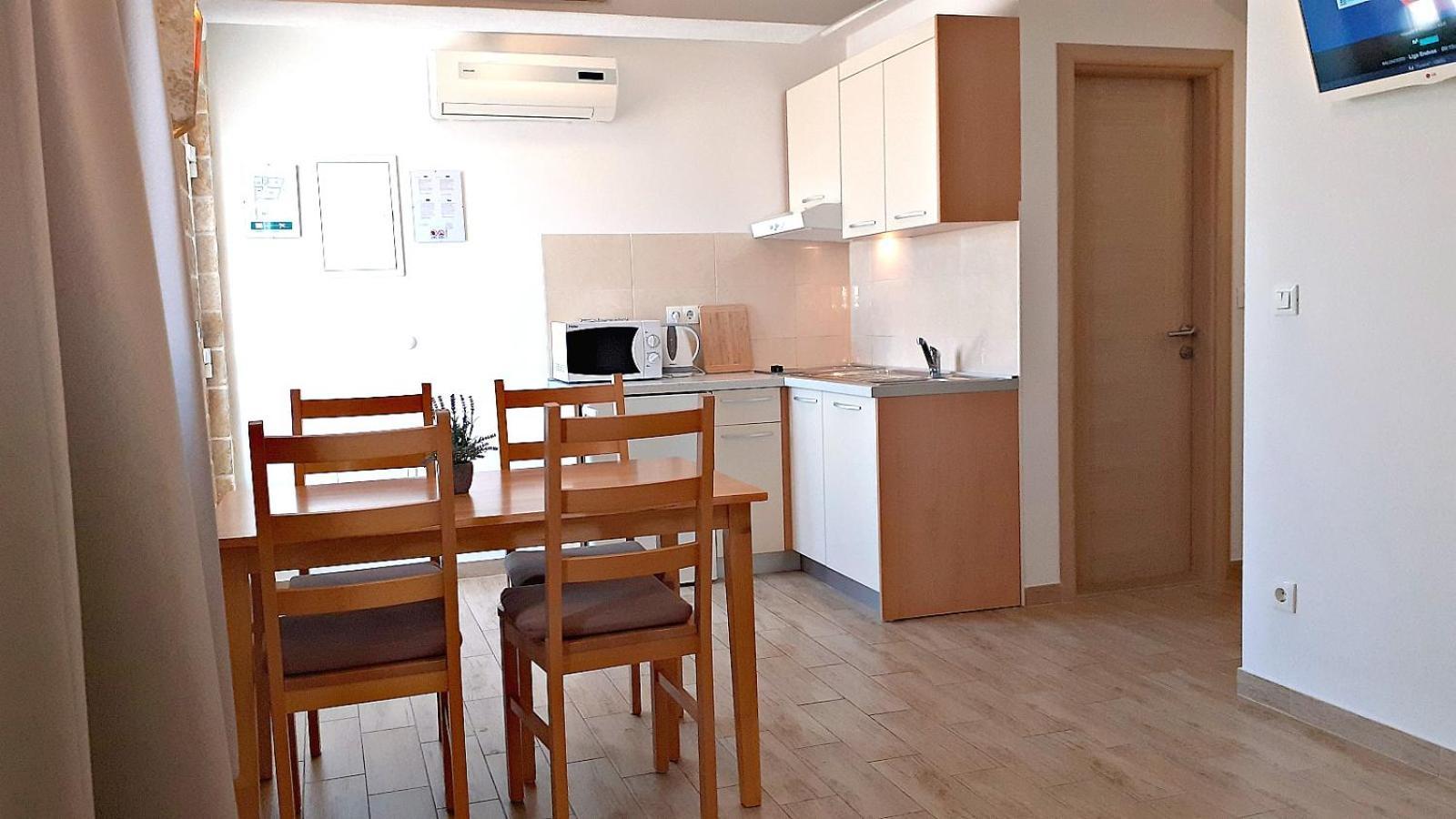 Apartments Villa Bonaca Baska Voda Room photo