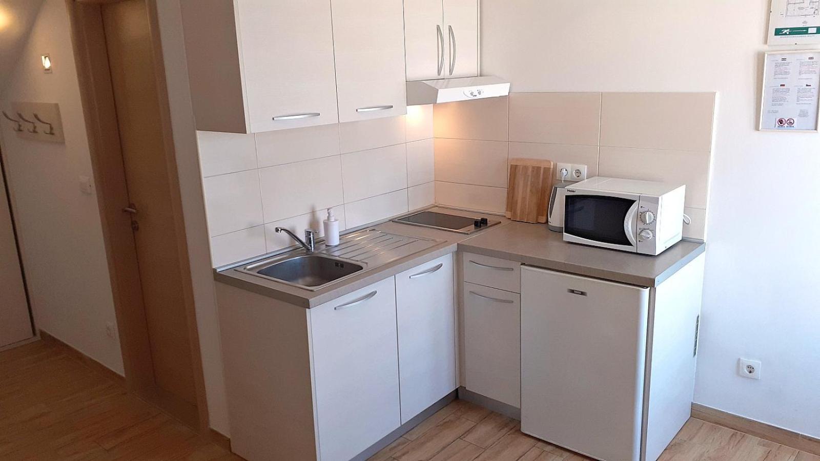 Apartments Villa Bonaca Baska Voda Room photo