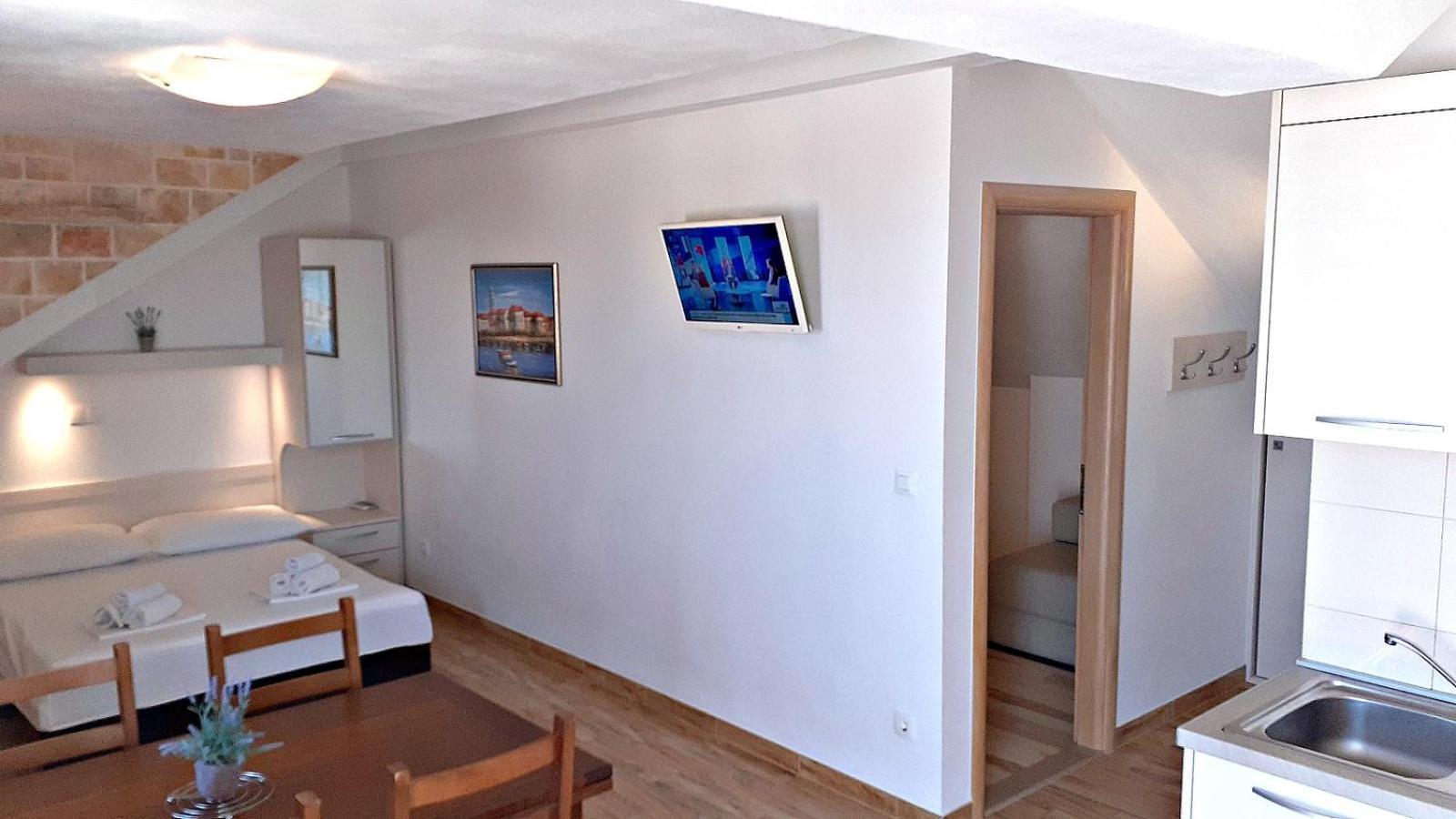 Apartments Villa Bonaca Baska Voda Room photo